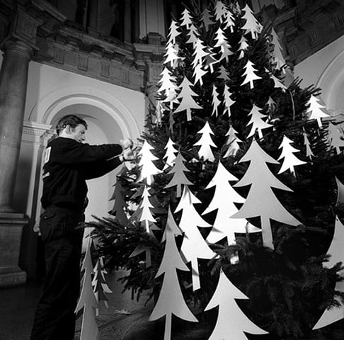 درخت کریسمس موزه تیت لندن