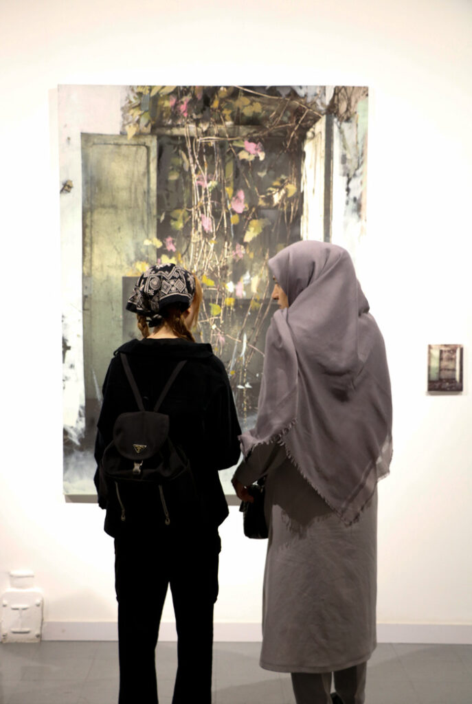 نمایشگاه نقاشی - عکس‌های عبدالحمید پازُکی و ژیلا مختاری گالری هور