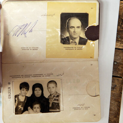 از روزگار رفته، حکایتی از زندگی حمید میناچی از نشر آوام سرا