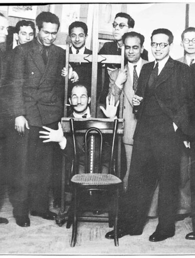 گروه هنر و آزادی سورئالیسم مصر