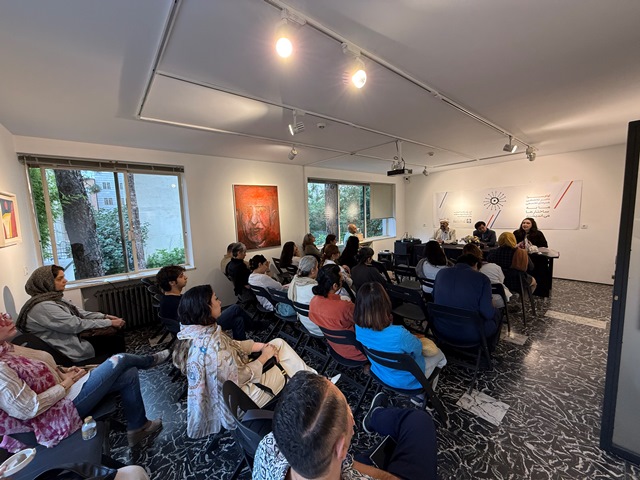 کتاب «جعبه ابزار کیوریتوری» از نشر آوام سرا